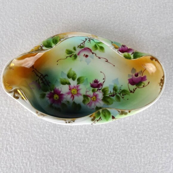 Floral Trinket Dish Oval Porcelain Ceramic Key Jewelry Vintage Old Money Signed - Picture 1 of 8